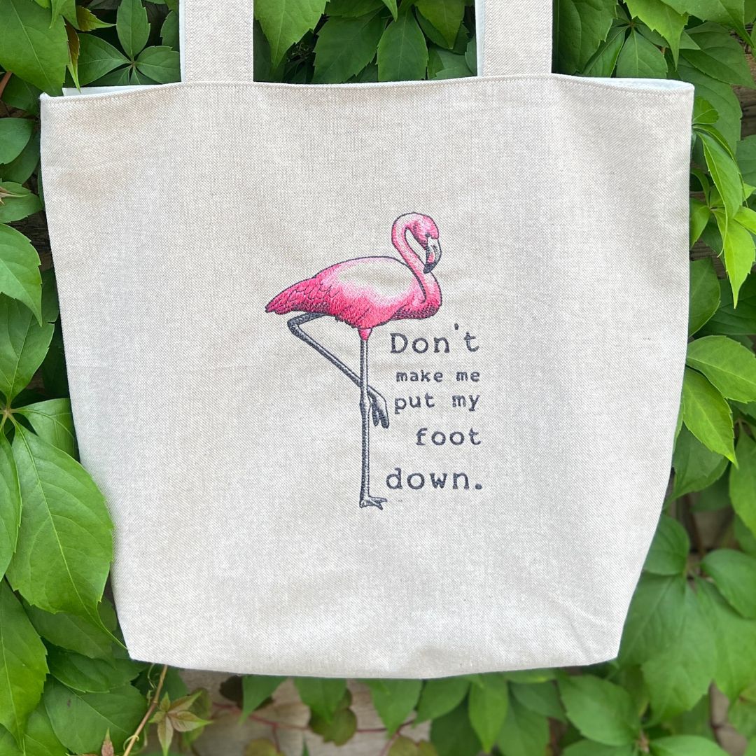 Close up of this bag & the flamingo embroidery design