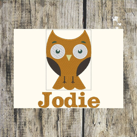 This gorgeous owl design, can be personalised with a single name and can then be embroidered onto hand towels, bath towels, bath sheets and hooded towels. 
