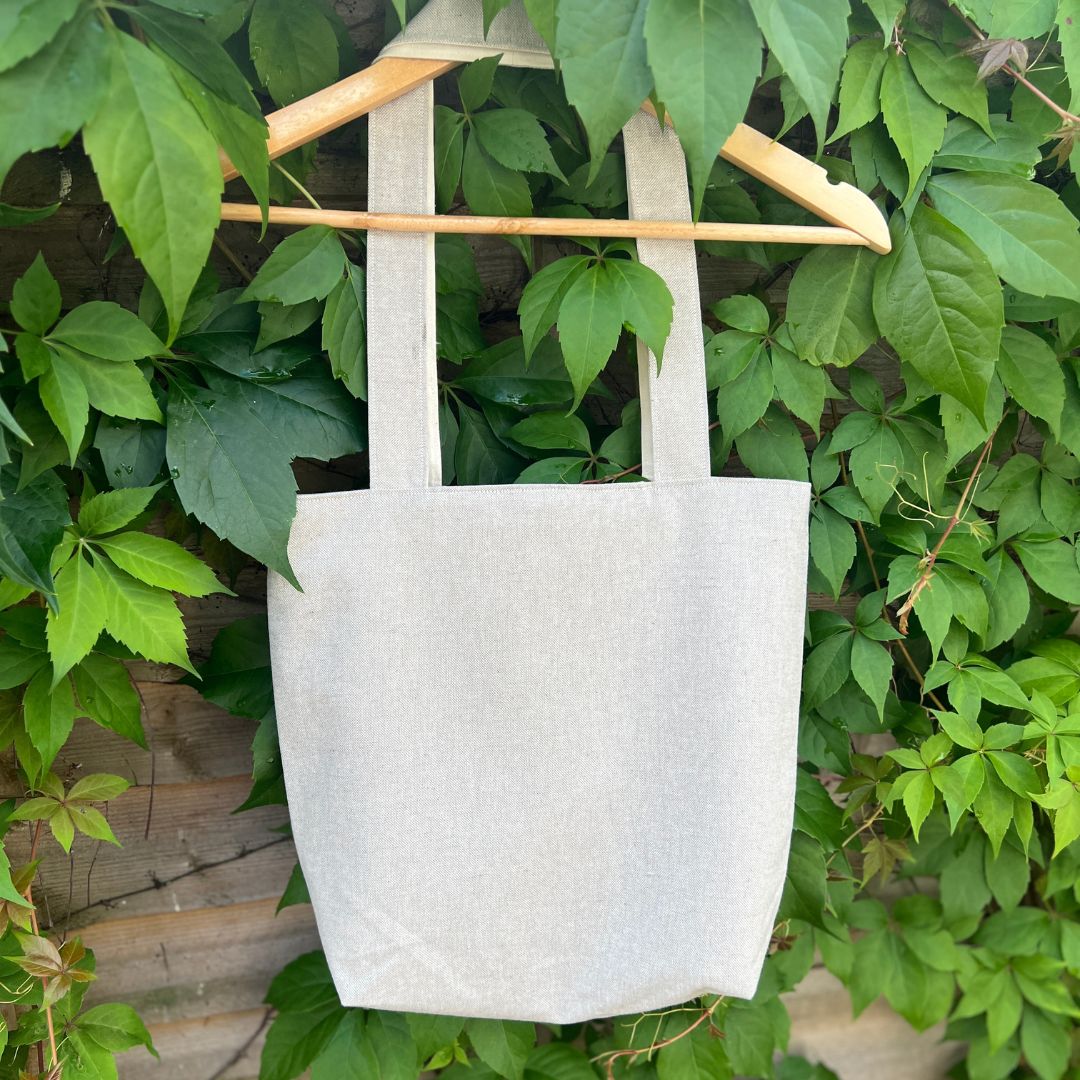 The back of the tote bags are kept plain. 